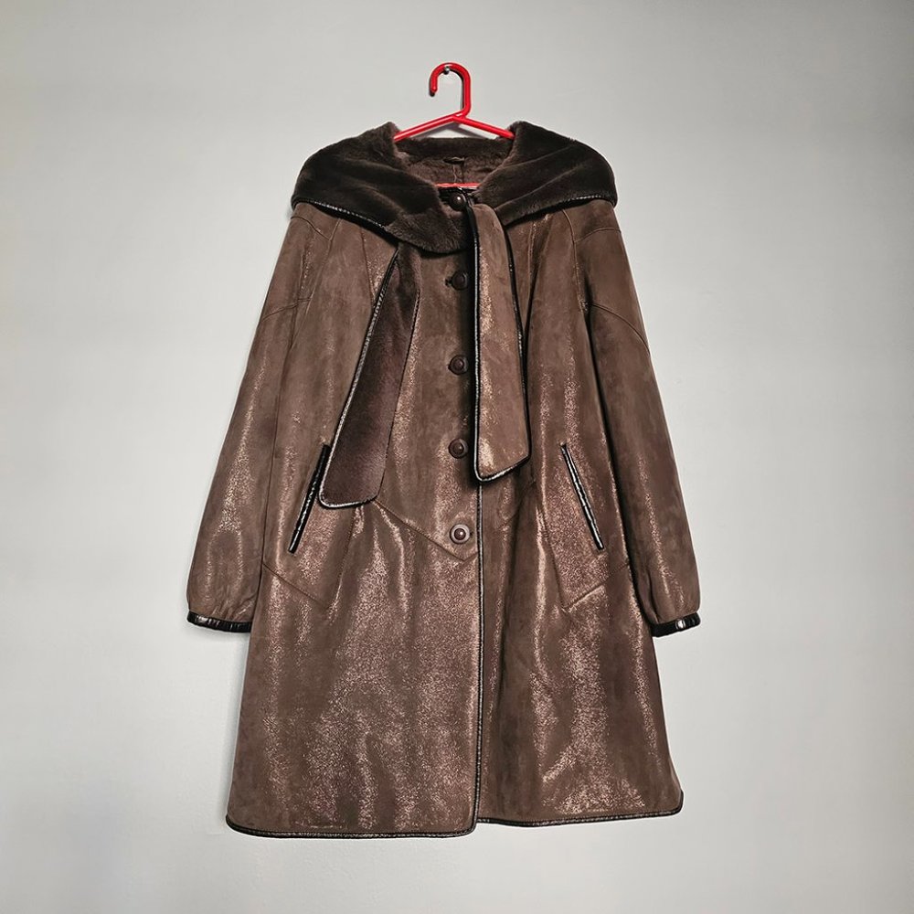 Vintage Giorgio Rotti Genuine Lambskin Brown Winter Coat, Size 46 (US XL)